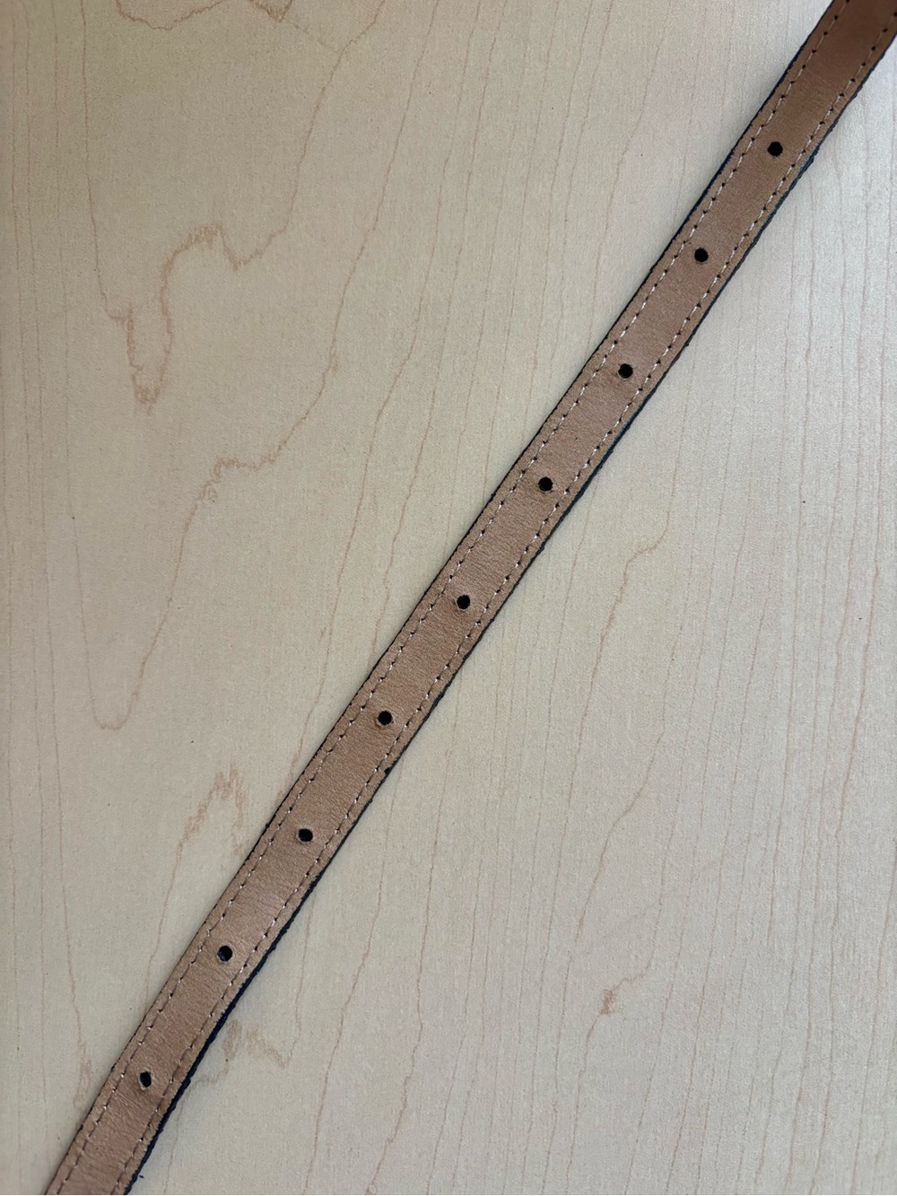 J. Crew | Navy Blue Glitter Genuine Leather Belt, full length 38in w 1/2in, sz M - Picture 5 of 6